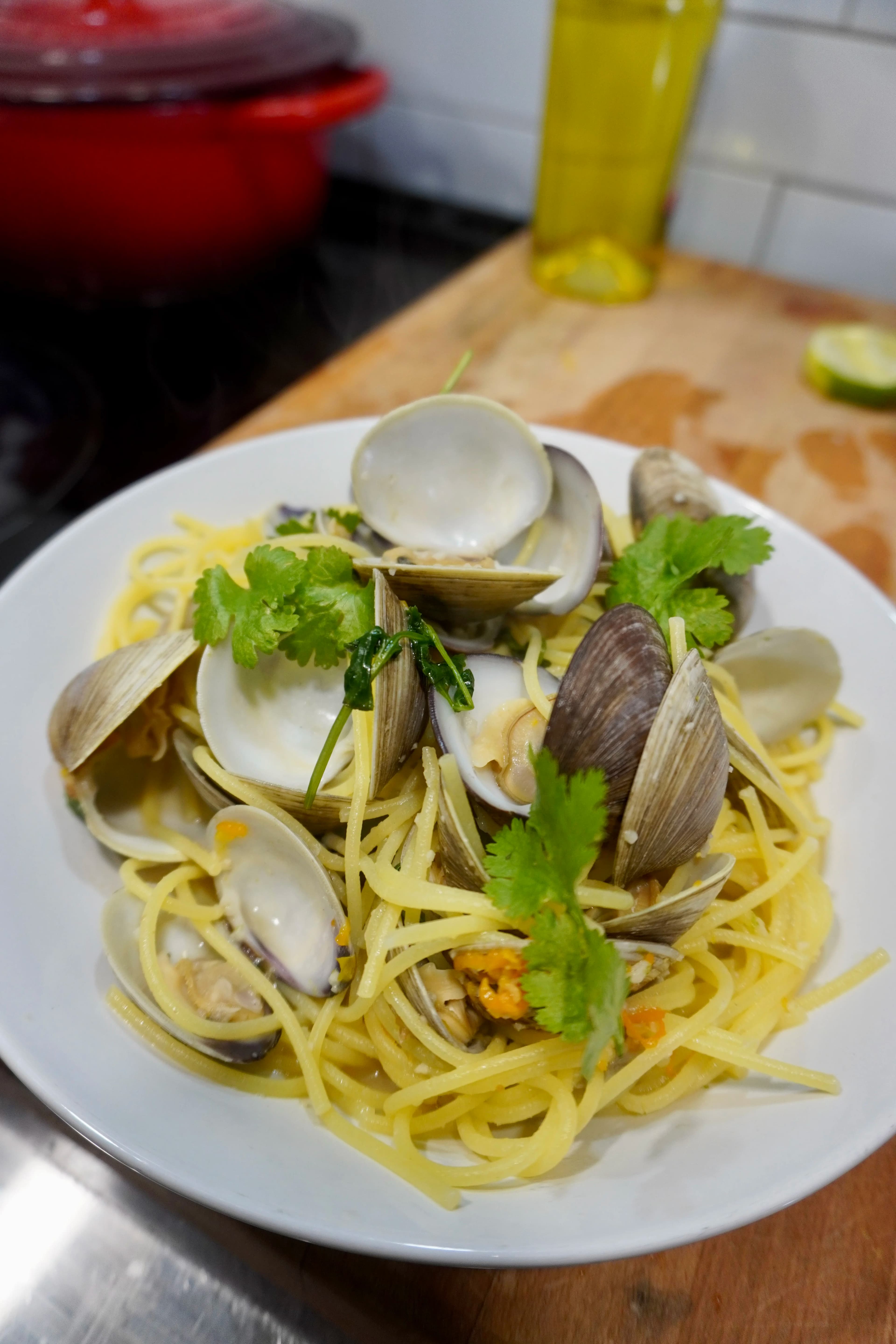 Picture for Pasta alle vongole a la peruana  [Peruvian-style Pasta with Clams]